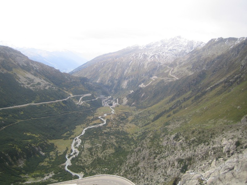 Abfahrt Grimmselpass; zufahrt Furkapass